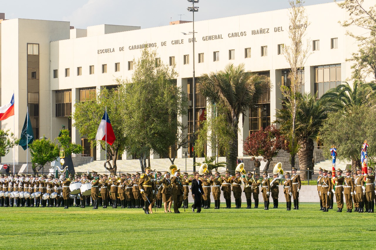 Gran Maestro asiste a cambio de mando de Carabineros