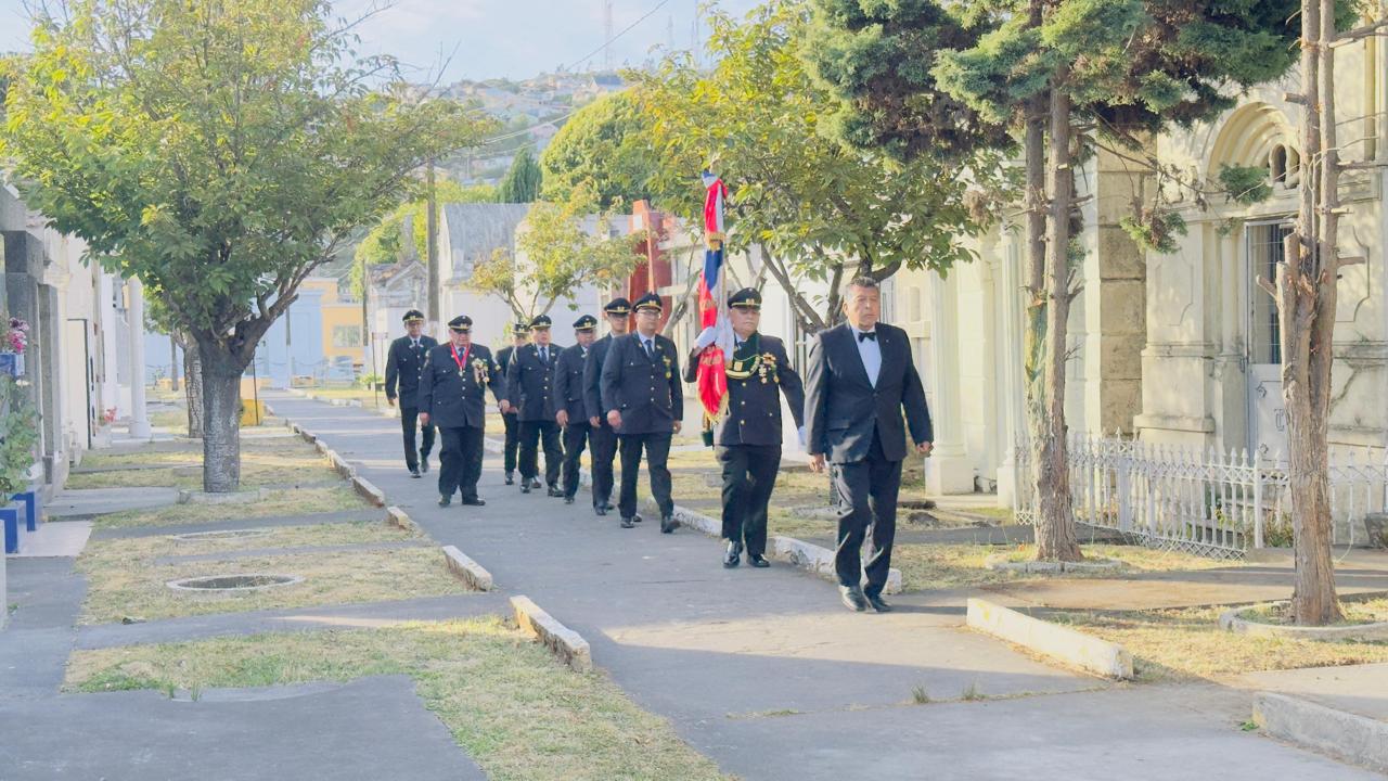 Logia “Caupolicán” N° 37 rinde homenaje a los 113 años de la 6ta Compañía de Bomberos de Talcahuano